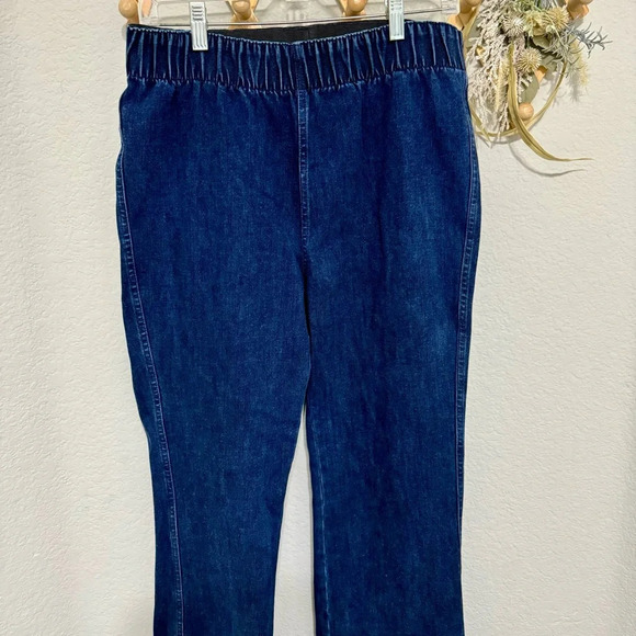 Soft Surroundings Denim Flare Bootcut Pull On Jeans M - Picture 3 of 5
